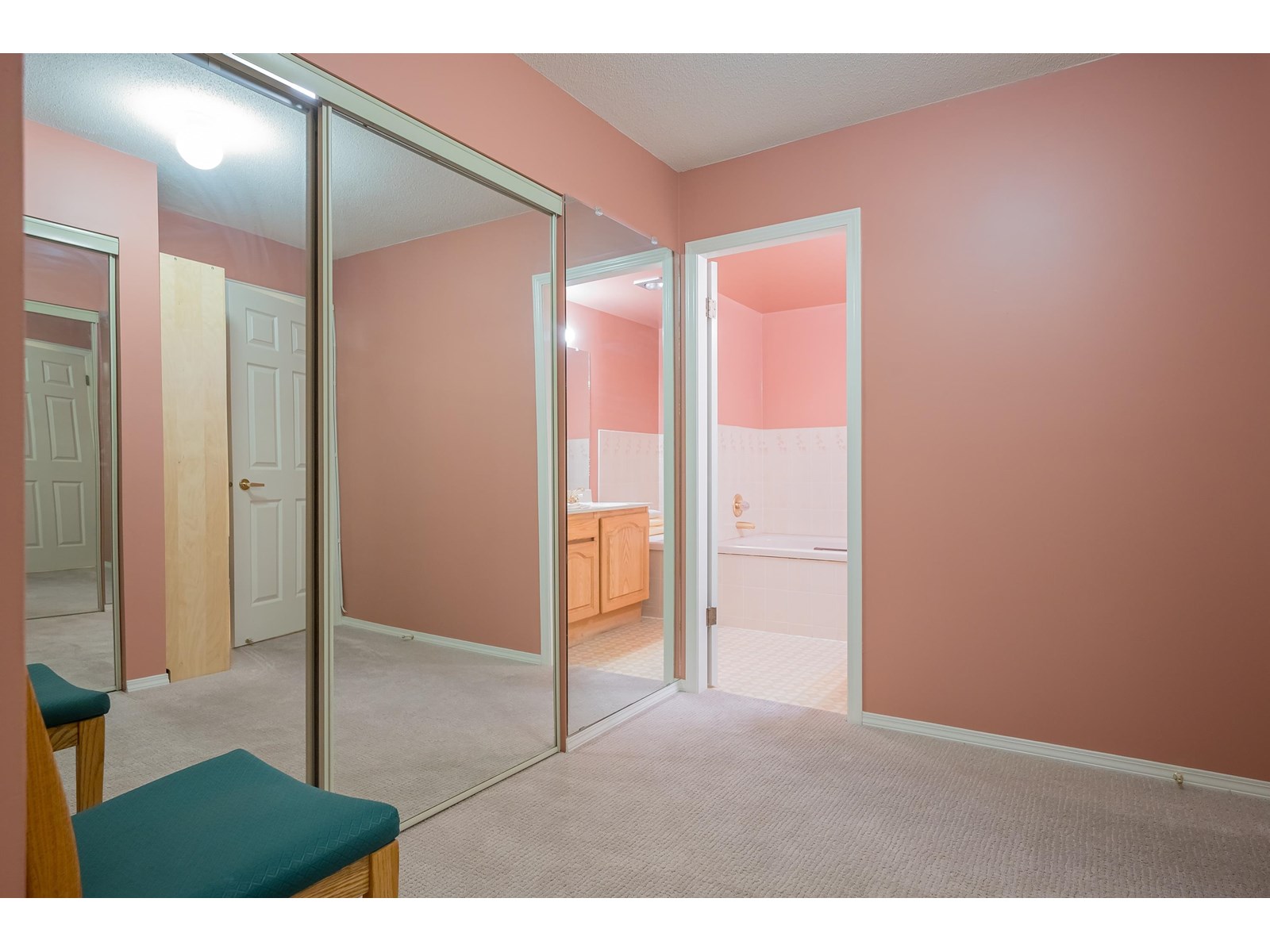 Lorem Ipsum Dolor S, Surrey, British Columbia  V4A  - Photo 21 - DEMO27574152