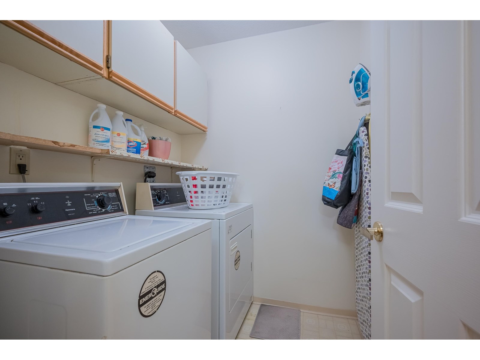 Lorem Ipsum Dolor S, Surrey, British Columbia  V4A  - Photo 29 - DEMO27574152