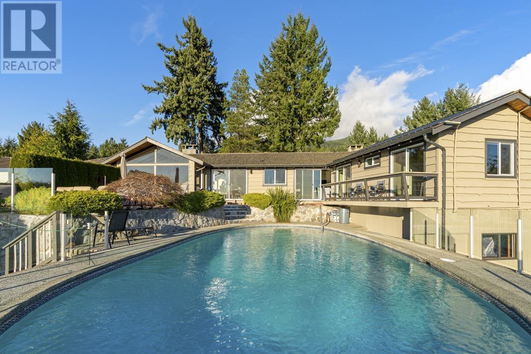 4570 Woodgreen Court, West Vancouver, British Columbia  V7S 2V7 - Photo 31 - R2844698