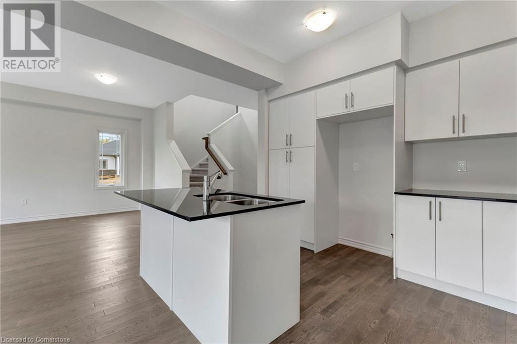 109 Ballantyne Avenue, Atwood, Ontario  N0G 1B0 - Photo 8 - 40667319