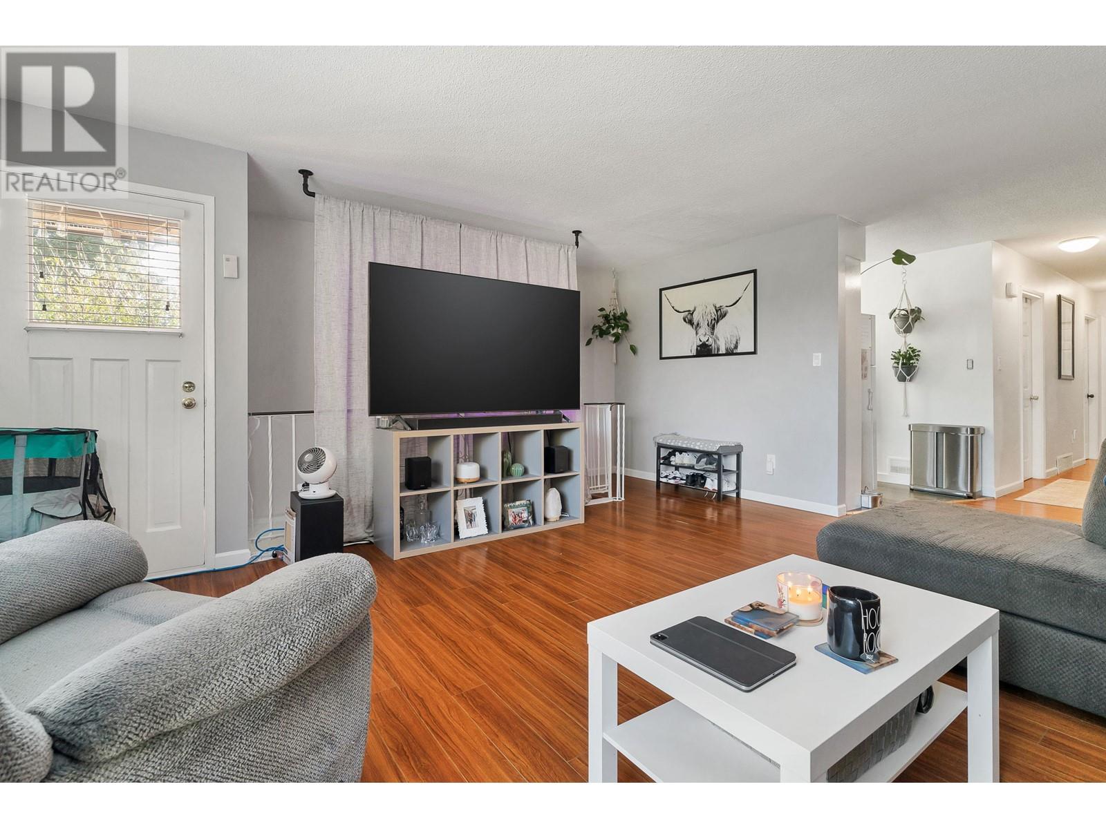1522-1524 Pitt River Road, Port Coquitlam, British Columbia  V3C 1P2 - Photo 5 - R2939016