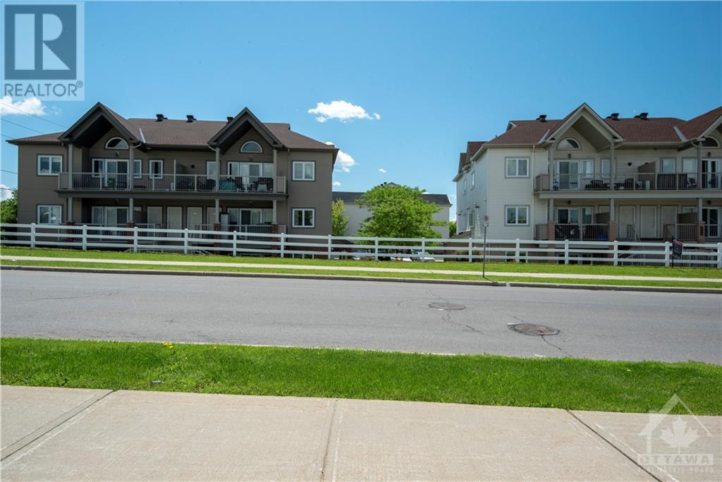 900 WHITE ALDER AVENUE UNIT#A, gloucester, Ontario