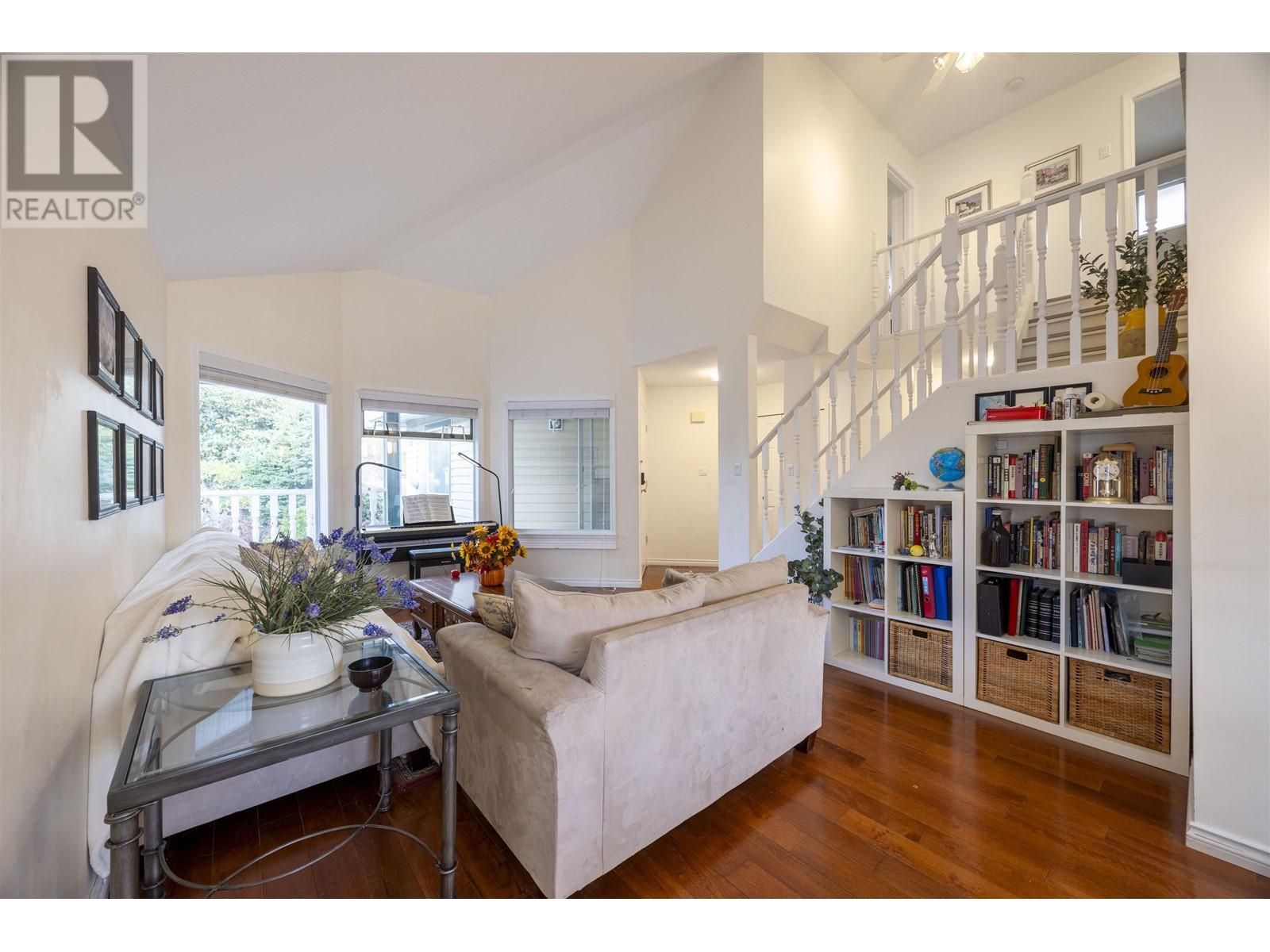 1265 Michigan Drive, Coquitlam, British Columbia  V3B 6T7 - Photo 3 - R2938703