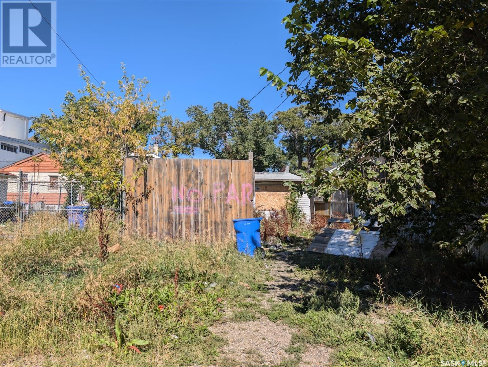 2923 Dewdney Avenue, Regina, Saskatchewan  S4T 0Y1 - Photo 6 - SK986873