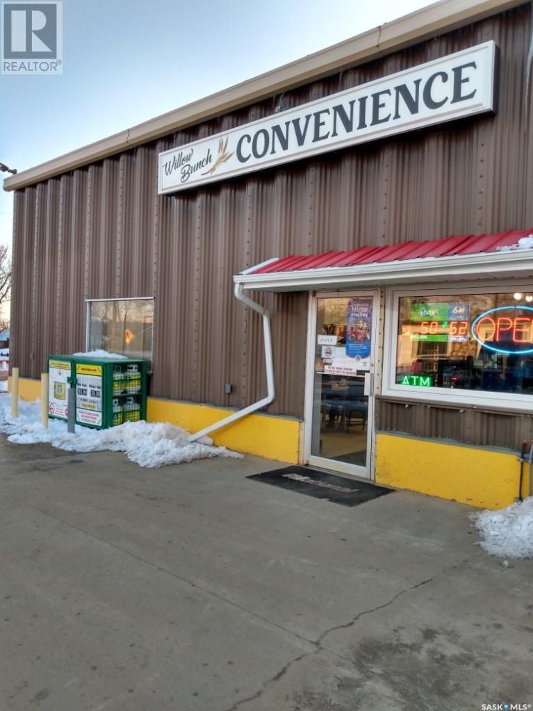 Property at 18 B AVENUE image 4