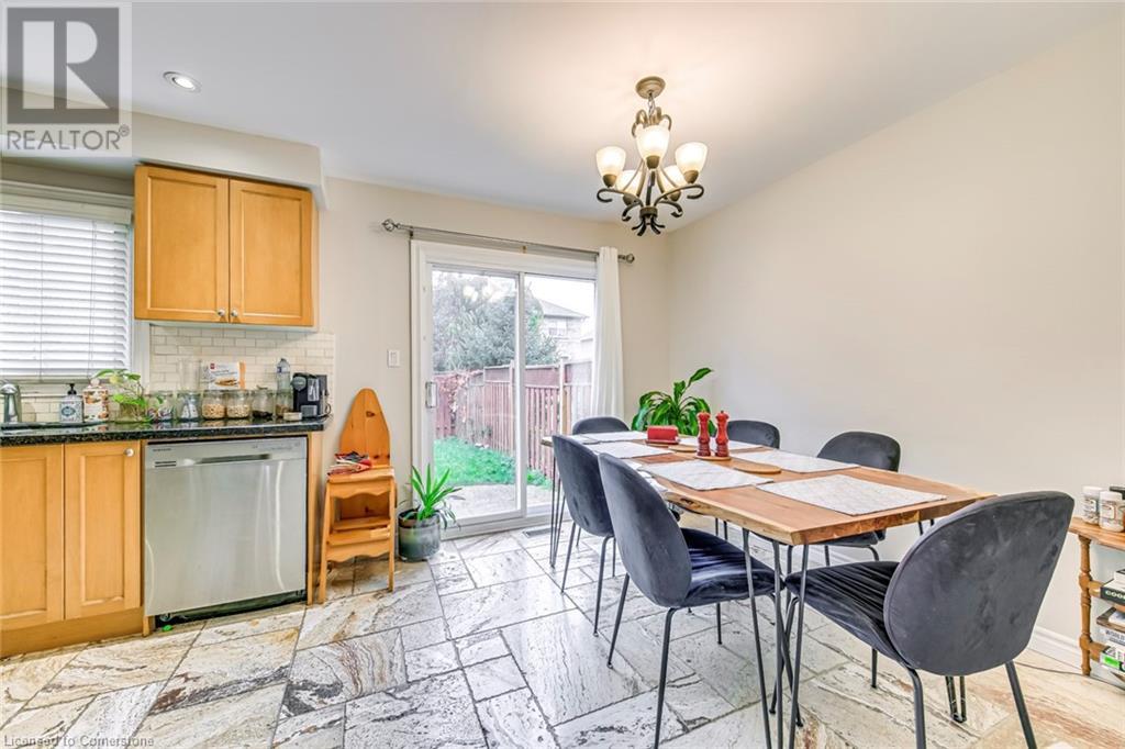 2349 Newcastle Crescent, Oakville, Ontario  L6M 4P6 - Photo 8 - 40667570