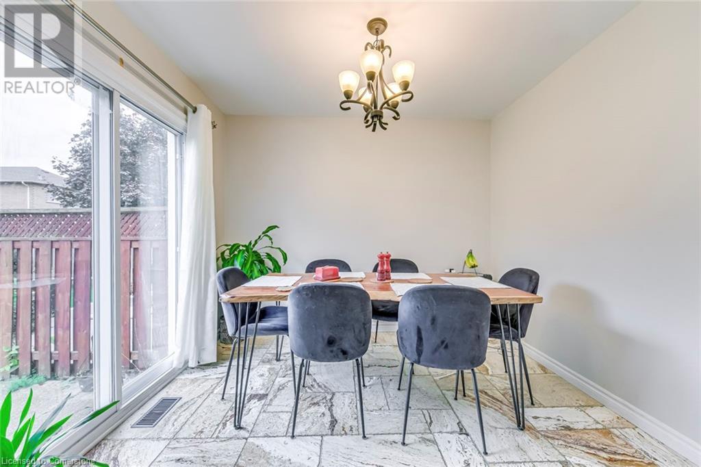 2349 Newcastle Crescent, Oakville, Ontario  L6M 4P6 - Photo 9 - 40667570