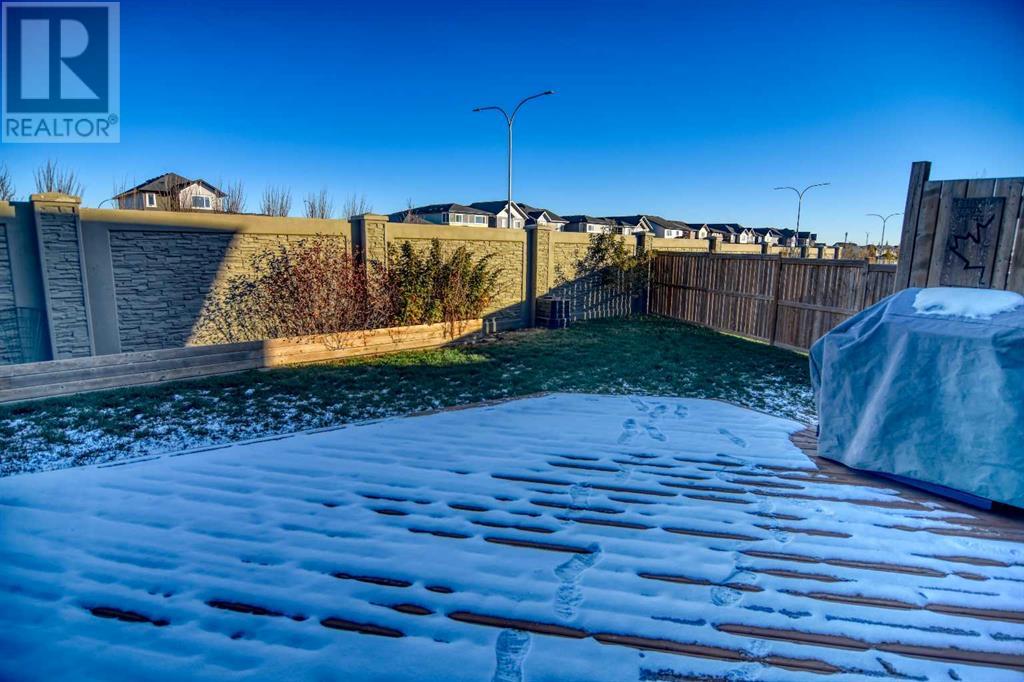 431 Hillcrest Circle Sw, Airdrie, Alberta  T4B 4B2 - Photo 5 - A2175247