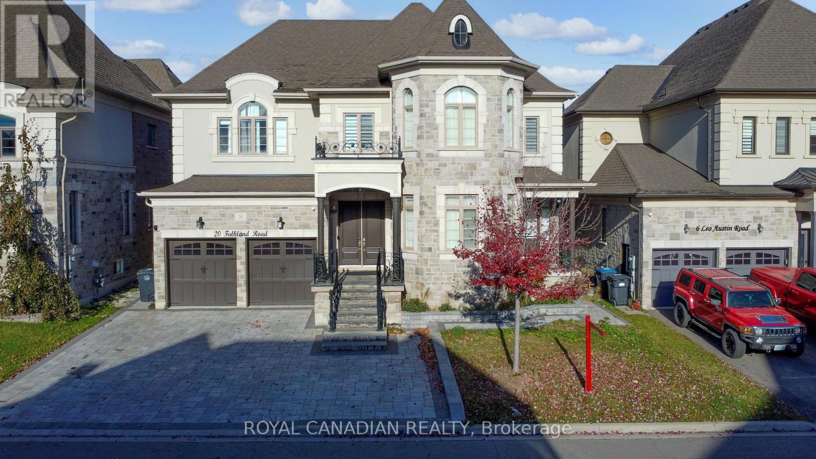 20 Falkland Road, Brampton (Toronto Gore Rural Estate), Ontario  L6P 0A2 - Photo 1 - W9512793