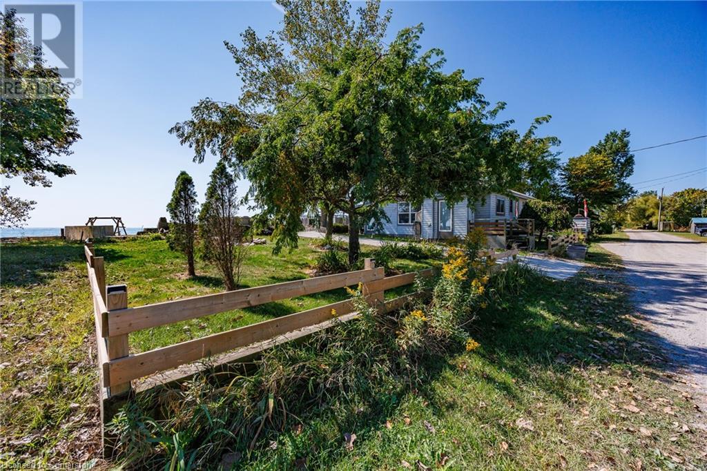 Property at 205 - 203 HASTINGS Drive image 5