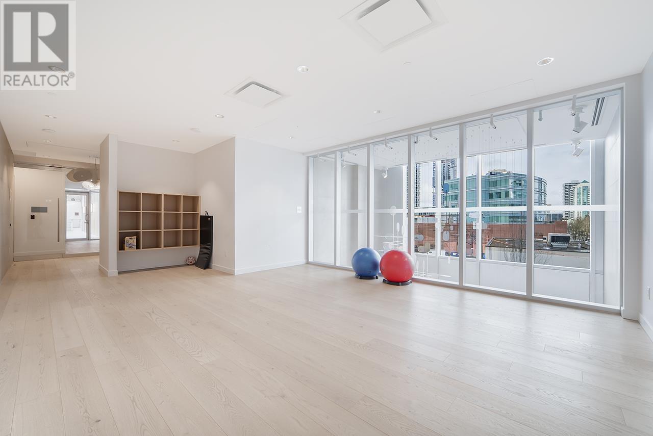 Listing Picture 20 of 27 : 3907 6000 MCKAY AVENUE, Burnaby / 本拿比 - 魯藝地產 Yvonne Lu Group - MLS Medallion Club Member