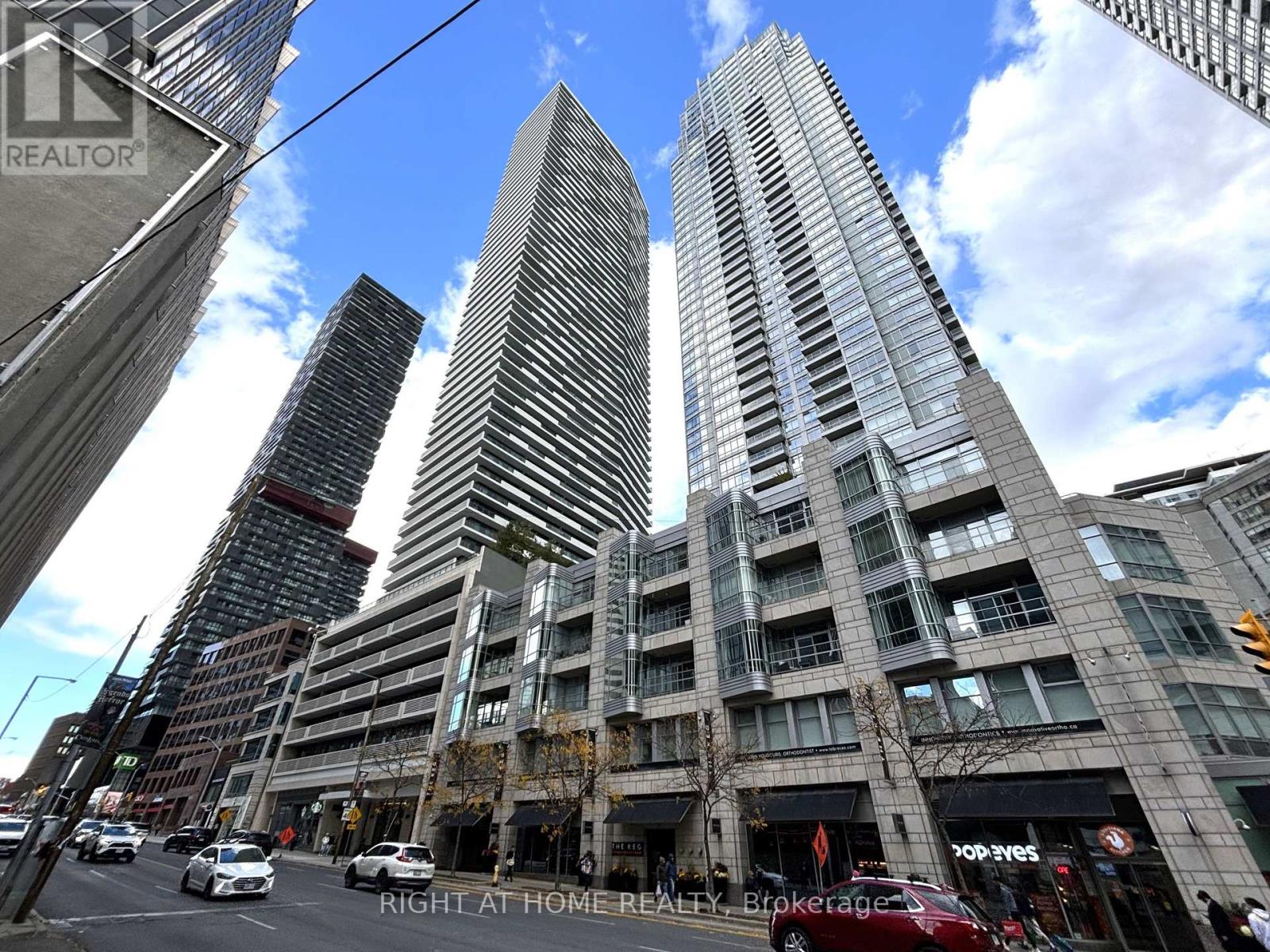 3003 - 2221 Yonge Street, Toronto, Ontario  M4S 0B8 - Photo 1 - C9513052