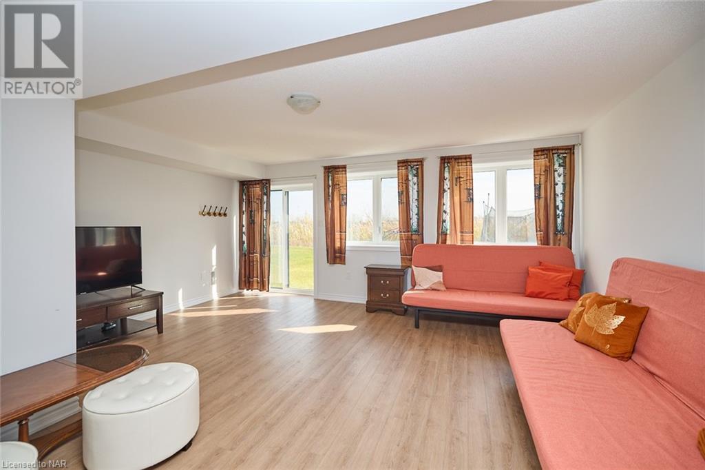 42 Shoreview Drive Drive, Welland, Ontario  L3B 0H2 - Photo 25 - 40667744