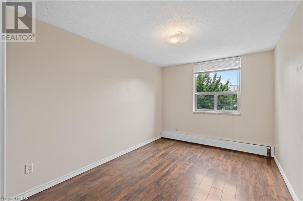 365 Geneva Street Unit# 505, St. Catharines, Ontario  L2N 5S7 - Photo 17 - 40662747