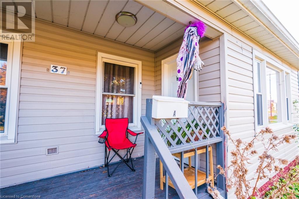 37 Catherine Street, Fort Erie, Ontario  L2A 2G8 - Photo 6 - 40665335