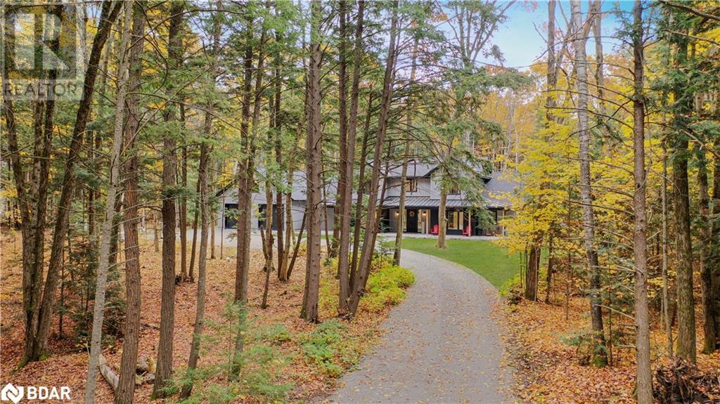 1025 DAVIS Drive, Gravenhurst, Ontario