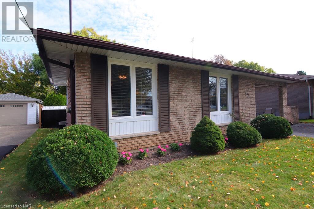 32 Ramsey Street, St. Catharines, Ontario  L2N 2K1 - Photo 3 - 40665799