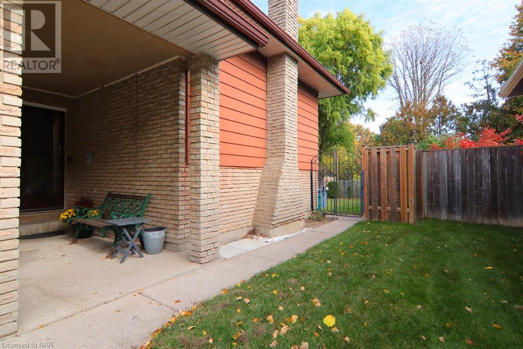 32 Ramsey Street, St. Catharines, Ontario  L2N 2K1 - Photo 4 - 40665799