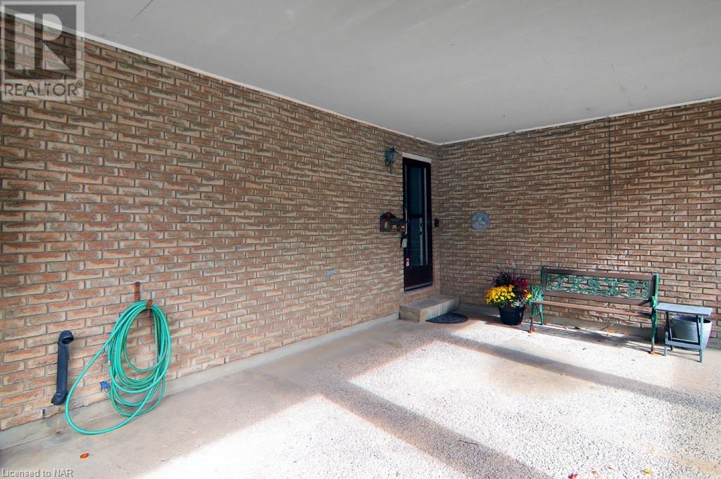 32 Ramsey Street, St. Catharines, Ontario  L2N 2K1 - Photo 5 - 40665799