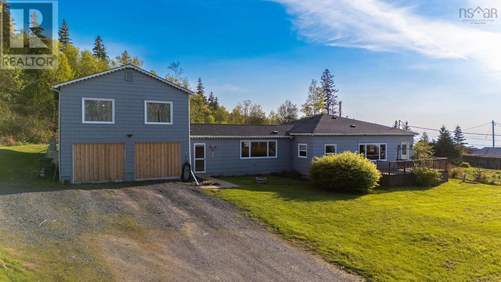 60 Cove Road, halls harbour, Nova Scotia