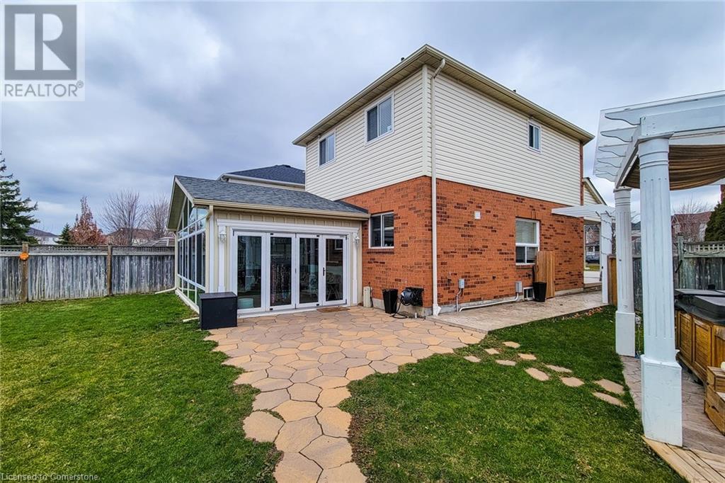 20 Pentland Road, Waterdown, Ontario  L0R 2H5 - Photo 3 - 40669737