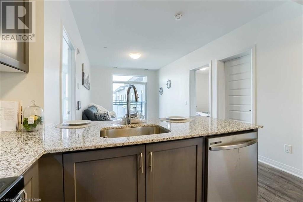 95 Dundas Street W Unit# 429, Oakville, Ontario  L9L 9L9 - Photo 13 - 40669599