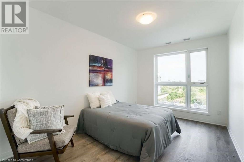 95 Dundas Street W Unit# 429, Oakville, Ontario  L9L 9L9 - Photo 17 - 40669599