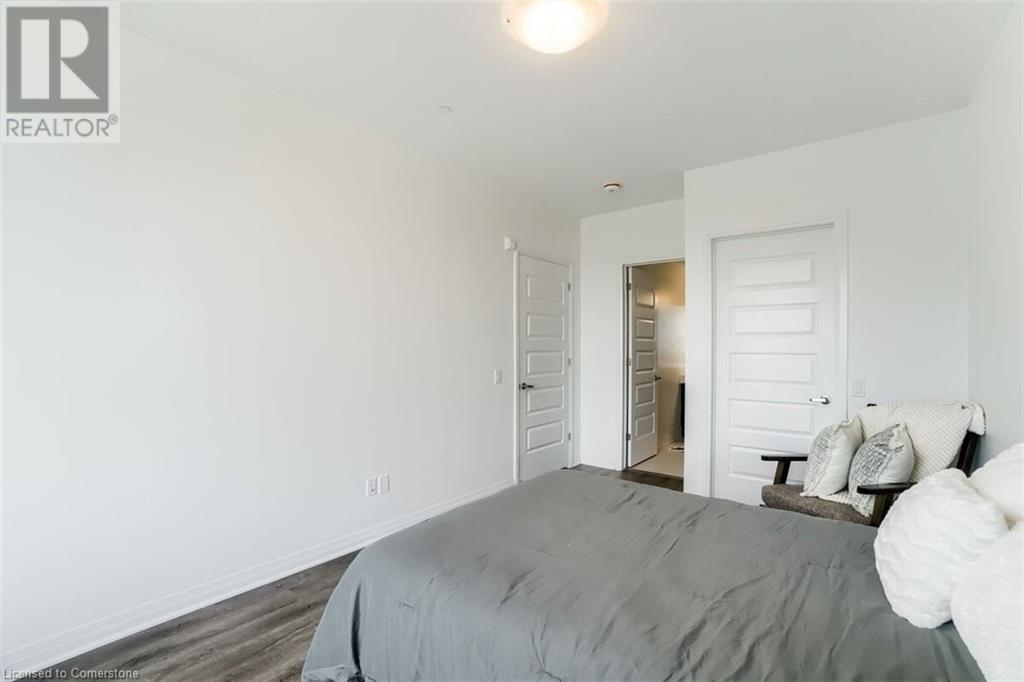 95 Dundas Street W Unit# 429, Oakville, Ontario  L9L 9L9 - Photo 19 - 40669599