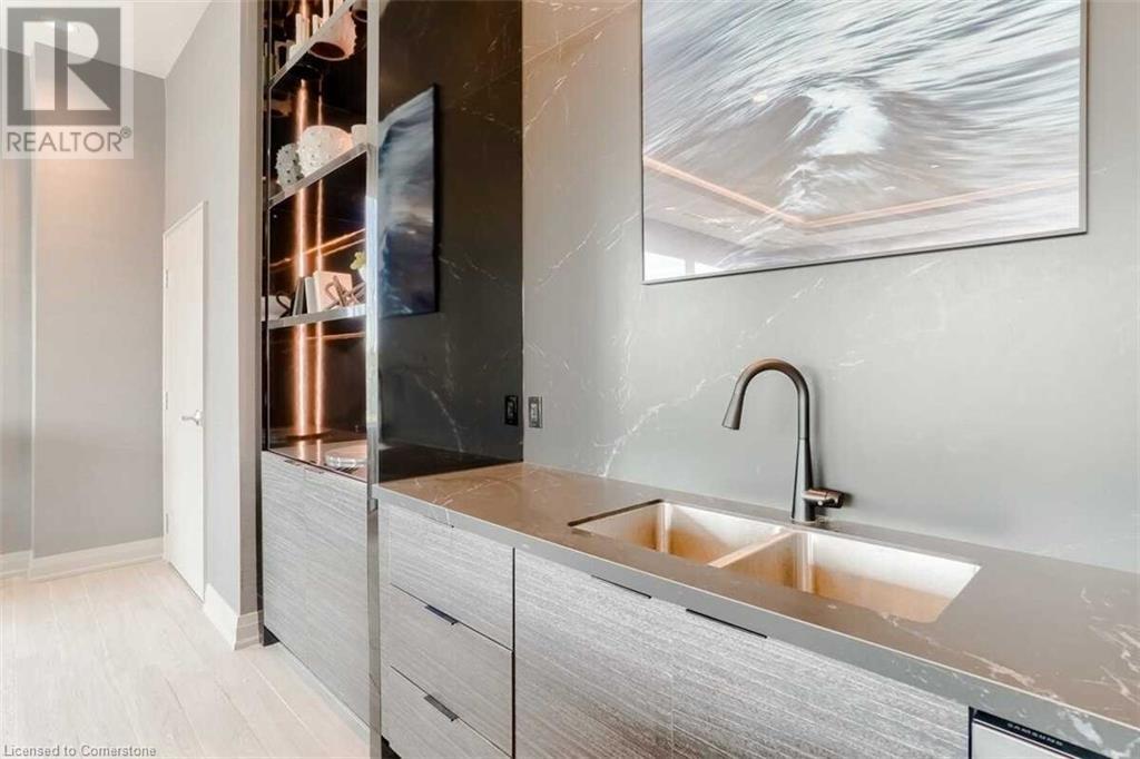 95 Dundas Street W Unit# 429, Oakville, Ontario  L9L 9L9 - Photo 33 - 40669599