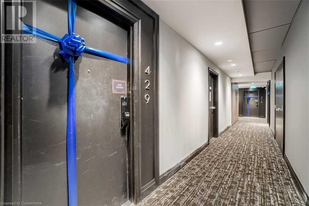 95 Dundas Street W Unit# 429, Oakville, Ontario  L9L 9L9 - Photo 8 - 40669599