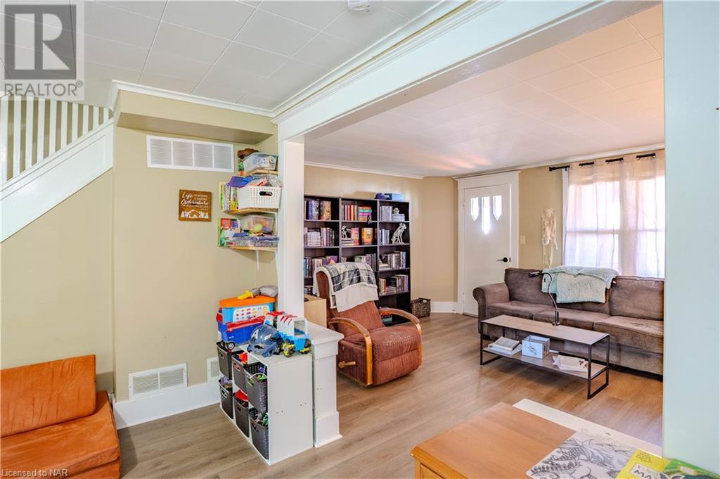 246 Henrietta Street N, Fort Erie, Ontario  L2A 2K7 - Photo 7 - 40641712