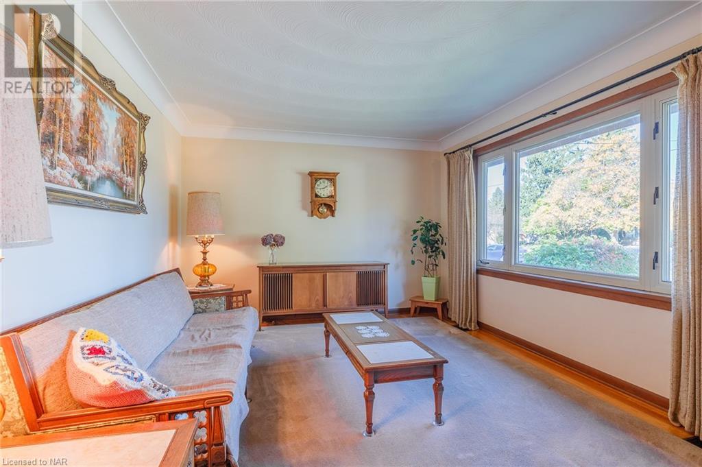 5832 Keith Street, Niagara Falls, Ontario  L2J 1J9 - Photo 7 - 40669698