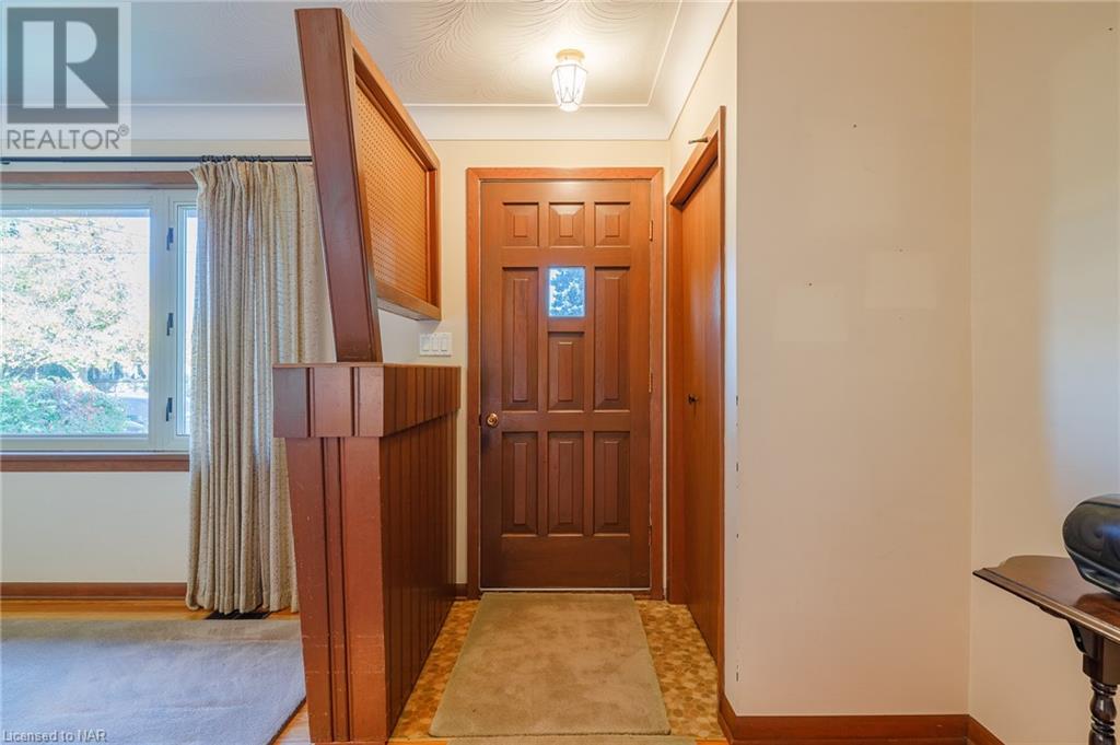 5832 Keith Street, Niagara Falls, Ontario  L2J 1J9 - Photo 5 - 40669698