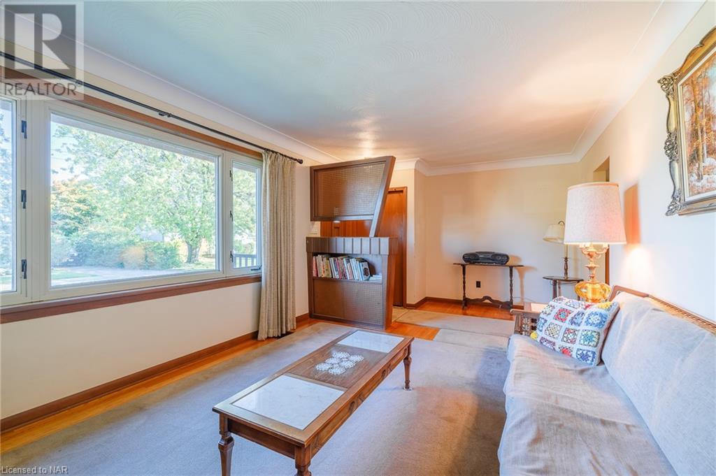 5832 Keith Street, Niagara Falls, Ontario  L2J 1J9 - Photo 8 - 40669698