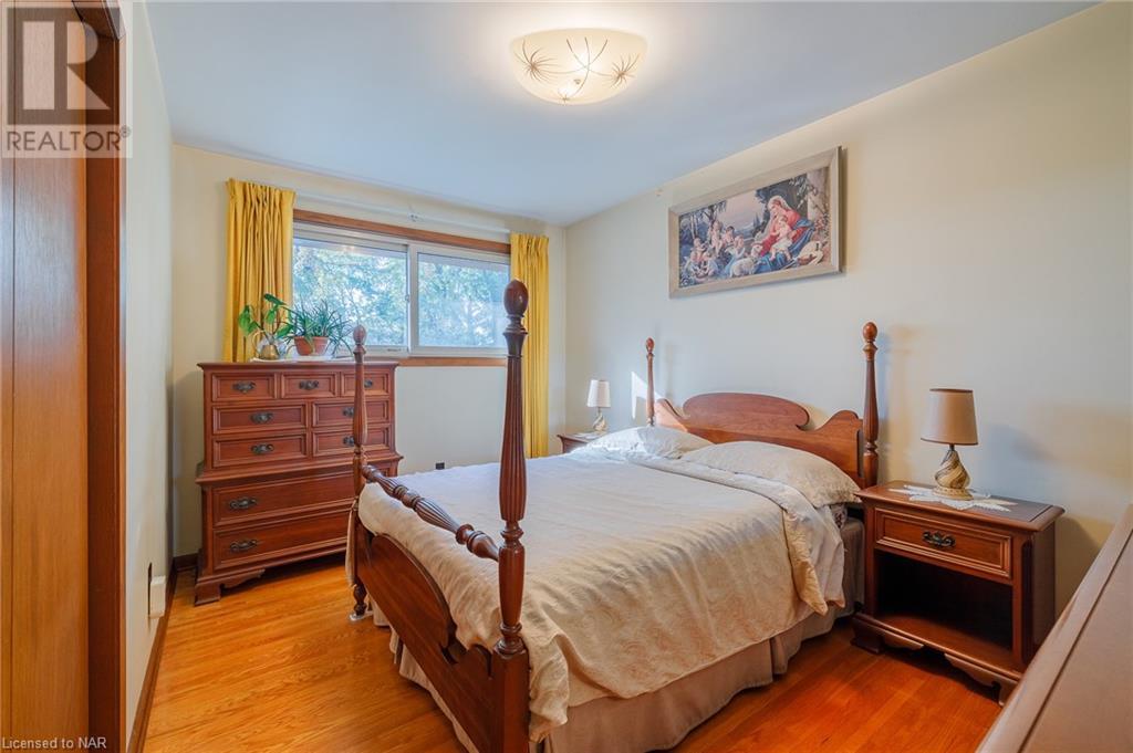 5832 Keith Street, Niagara Falls, Ontario  L2J 1J9 - Photo 11 - 40669698