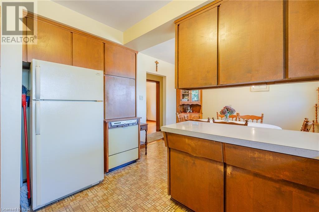 5832 Keith Street, Niagara Falls, Ontario  L2J 1J9 - Photo 22 - 40669698