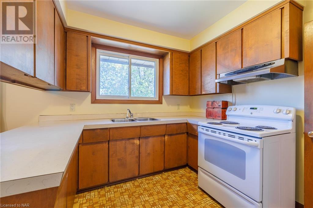 5832 Keith Street, Niagara Falls, Ontario  L2J 1J9 - Photo 20 - 40669698