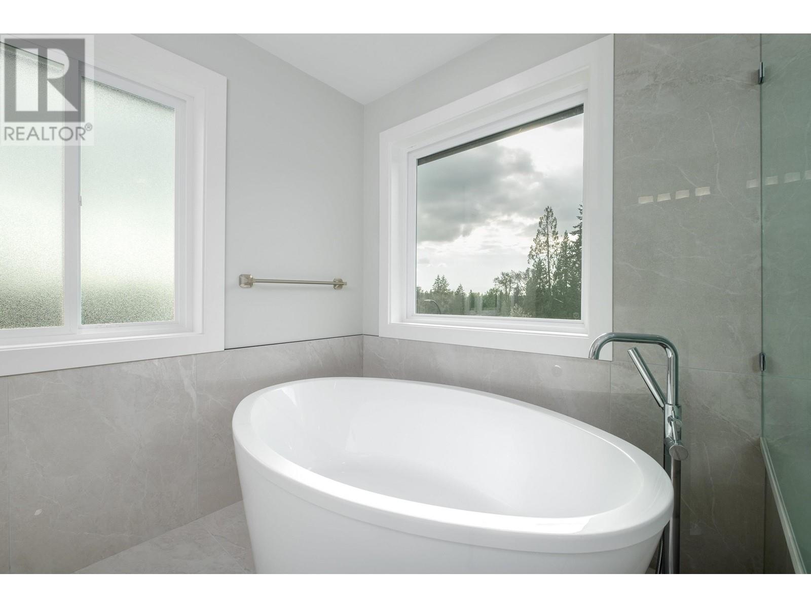 23358 Cross Road, Maple Ridge, British Columbia  V4R 0C8 - Photo 26 - R2929821