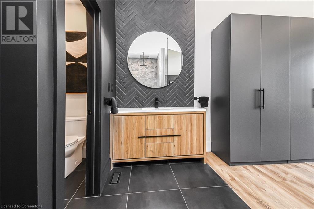 353 Highland Road W, Hamilton, Ontario  L8J 2S2 - Photo 28 - 40669562