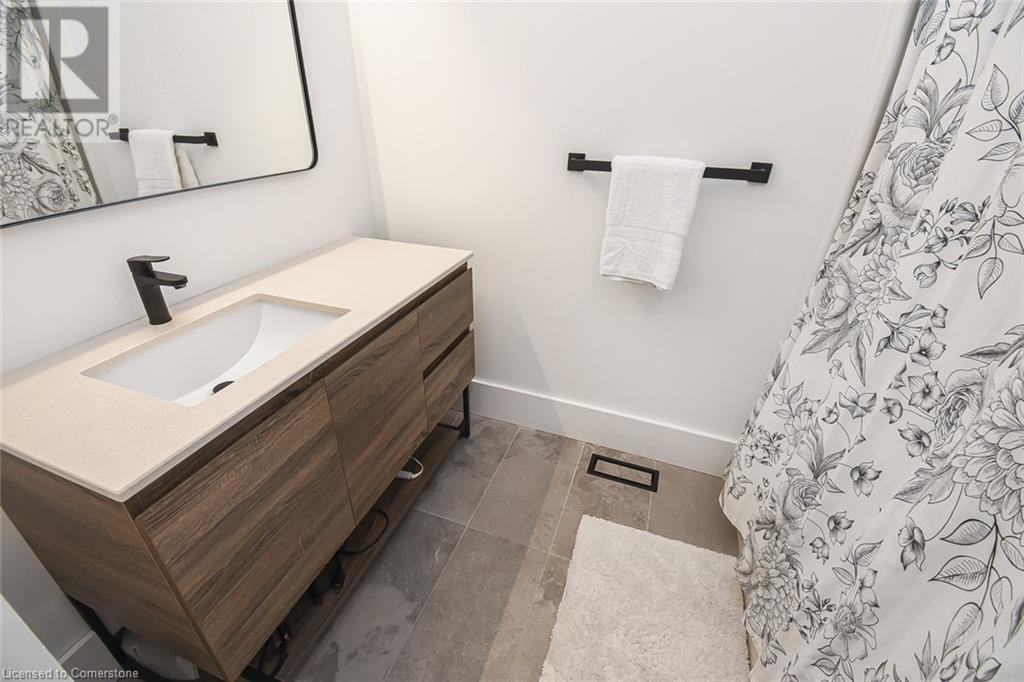 353 Highland Road W, Hamilton, Ontario  L8J 2S2 - Photo 30 - 40669562