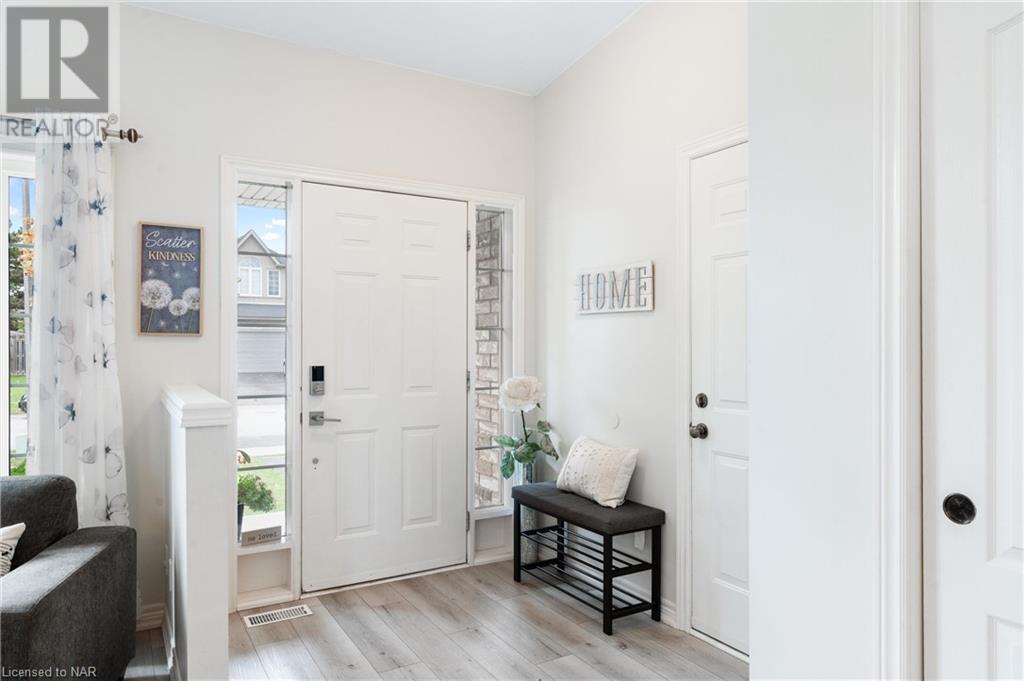 16 Shaver Road, St. Catharines, Ontario  L2S 3Z2 - Photo 3 - 40668403