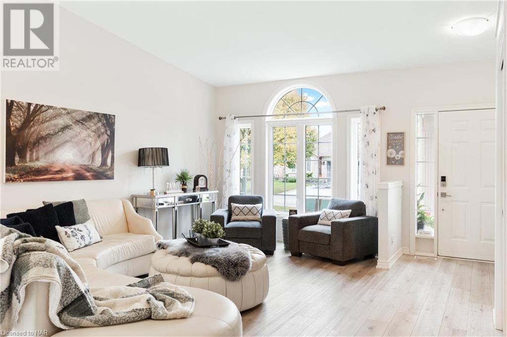 16 Shaver Road, St. Catharines, Ontario  L2S 3Z2 - Photo 4 - 40668403