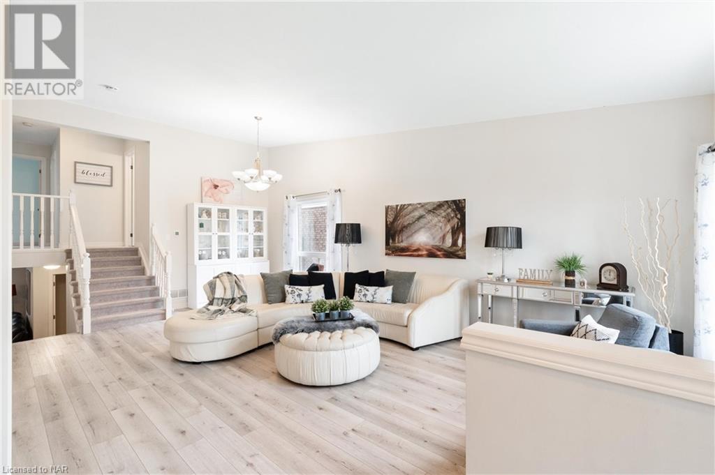 16 Shaver Road, St. Catharines, Ontario  L2S 3Z2 - Photo 5 - 40668403