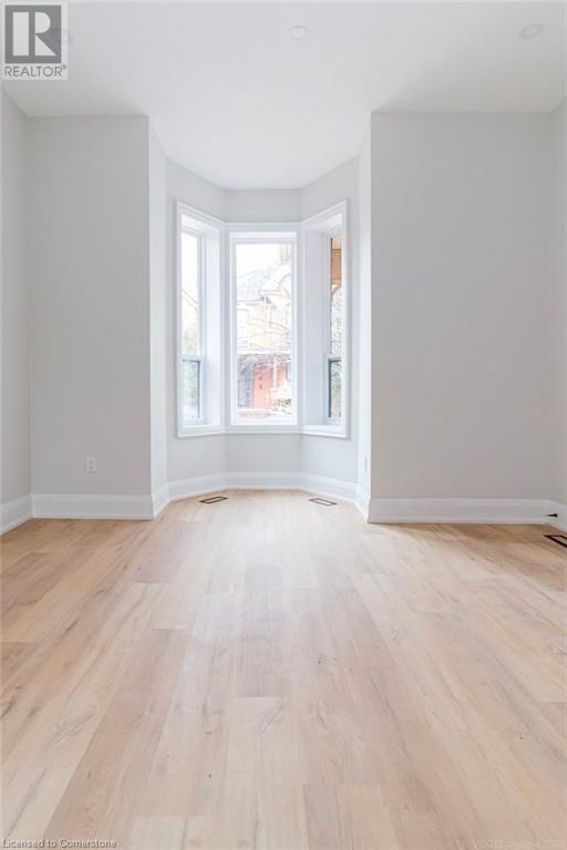 50 Erie Avenue, Hamilton, Ontario  L8N 2W6 - Photo 18 - 40669342