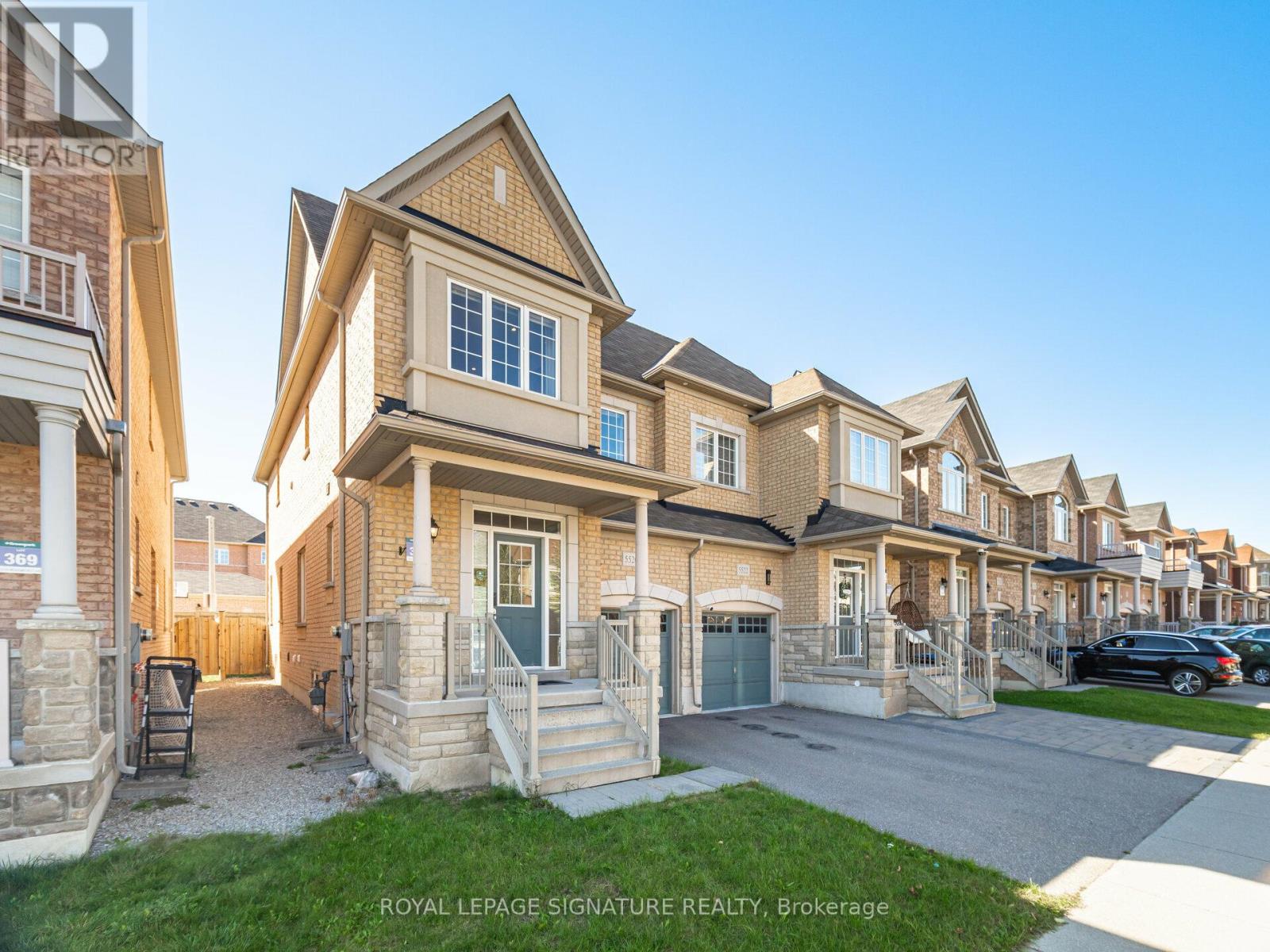5520 Meadowcrest Avenue, Mississauga, Ontario  L5M 0V1 - Photo 2 - W9513530