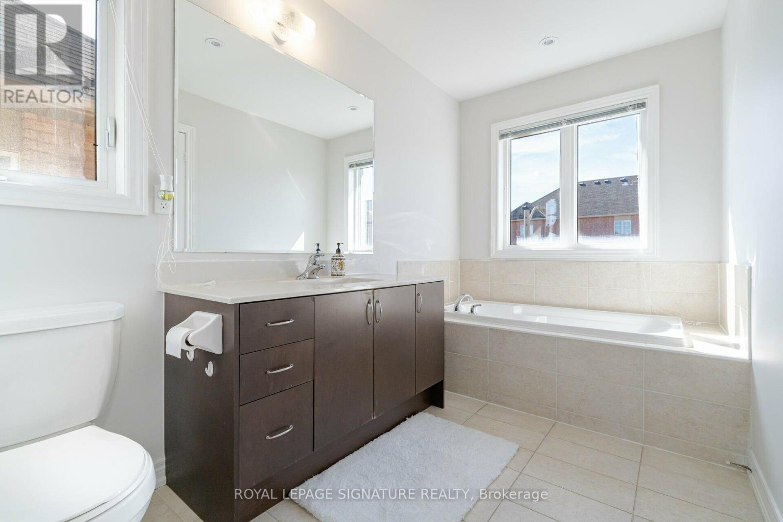 5520 Meadowcrest Avenue, Mississauga, Ontario  L5M 0V1 - Photo 24 - W9513530