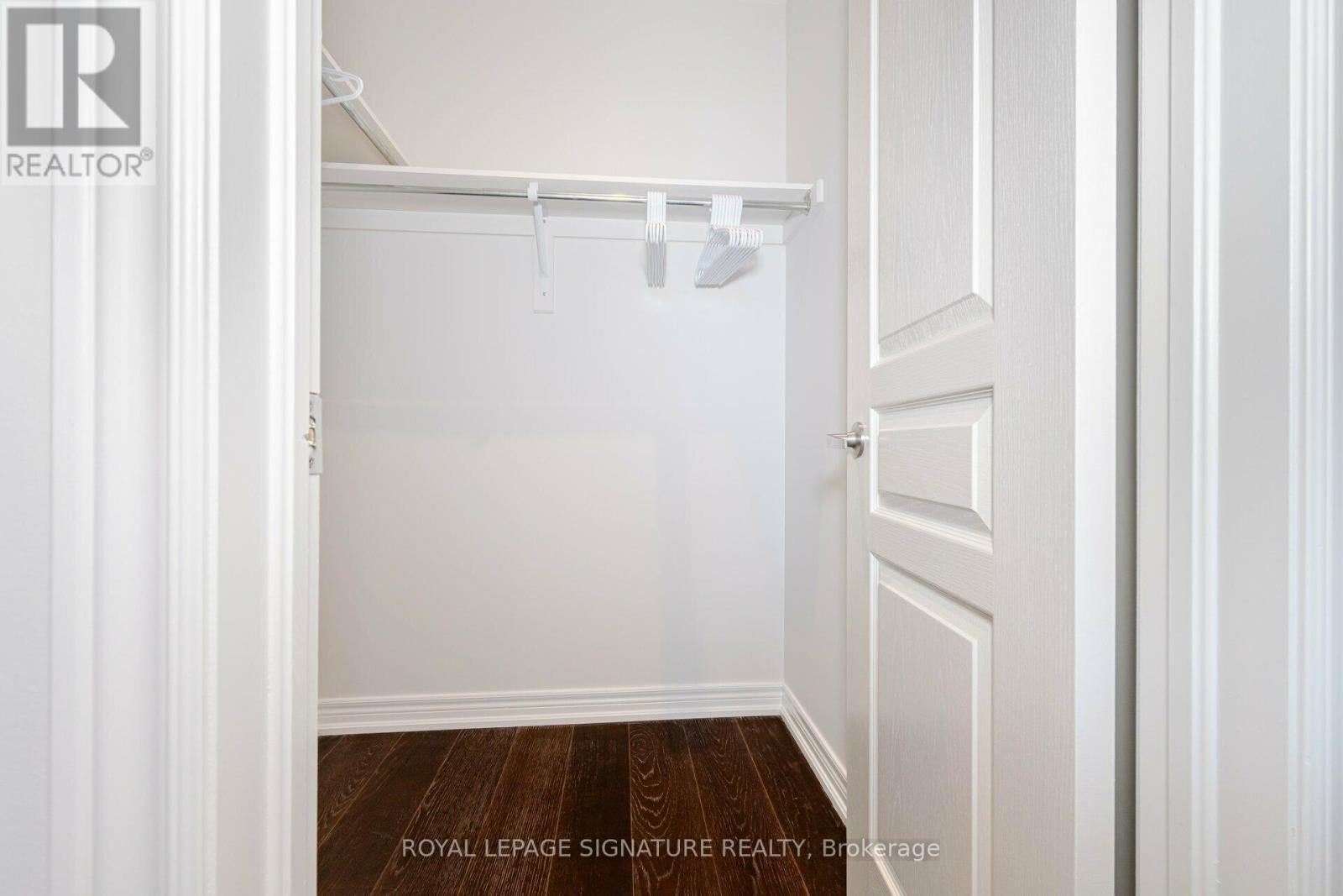 5520 Meadowcrest Avenue, Mississauga, Ontario  L5M 0V1 - Photo 28 - W9513530