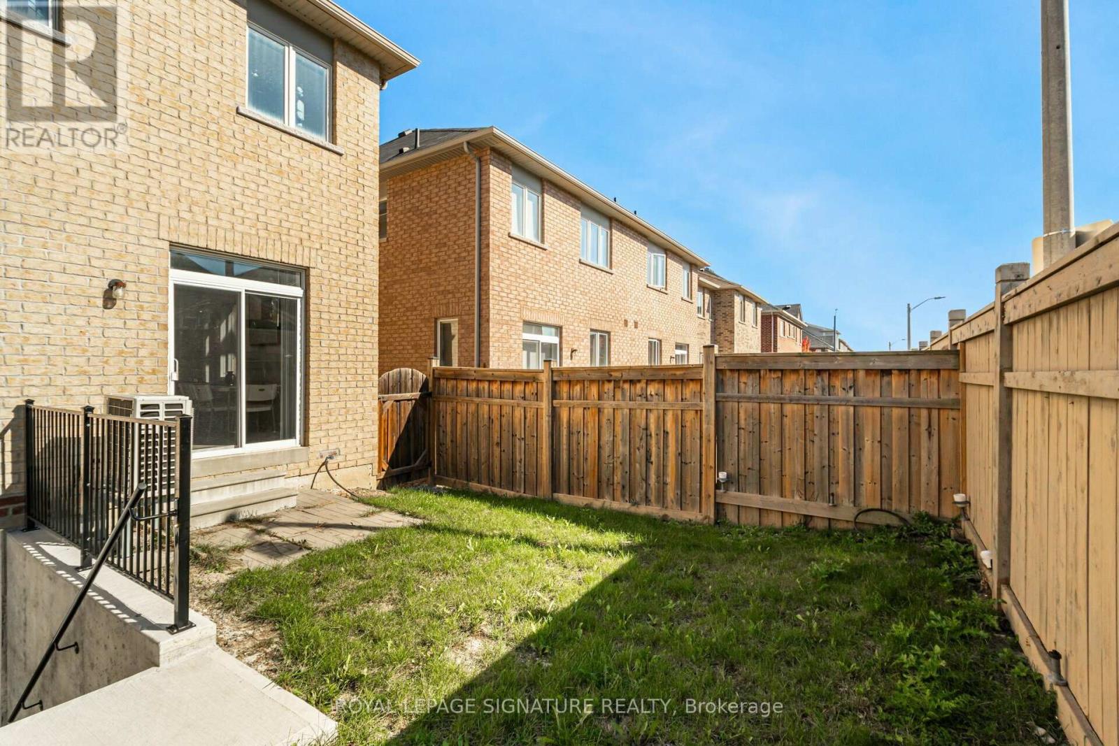 5520 Meadowcrest Avenue, Mississauga, Ontario  L5M 0V1 - Photo 36 - W9513530