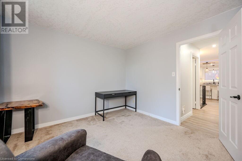 57 Tinatawa Court E, Kitchener, Ontario  N2A 3G9 - Photo 24 - 40669351