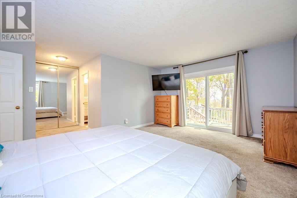 57 Tinatawa Court E, Kitchener, Ontario  N2A 3G9 - Photo 26 - 40669351